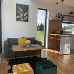 Z Widokiem Jacuzzi Nyaraló Klikuszowa